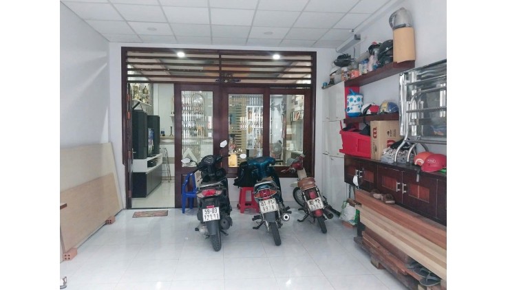 Chỉ 5.6 TỶ TL! 90M² – 2Tầng/2pn, HẺM XE HƠI, Phan Huy Ích Gò Vấp!
